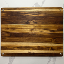 Load image into Gallery viewer, Cutting Board 18" x 14"